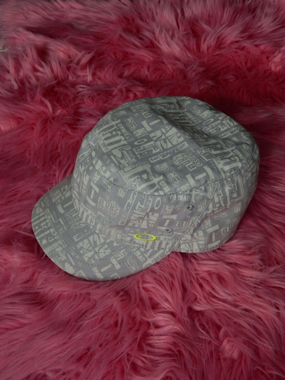 oakley 2012 convoy hat